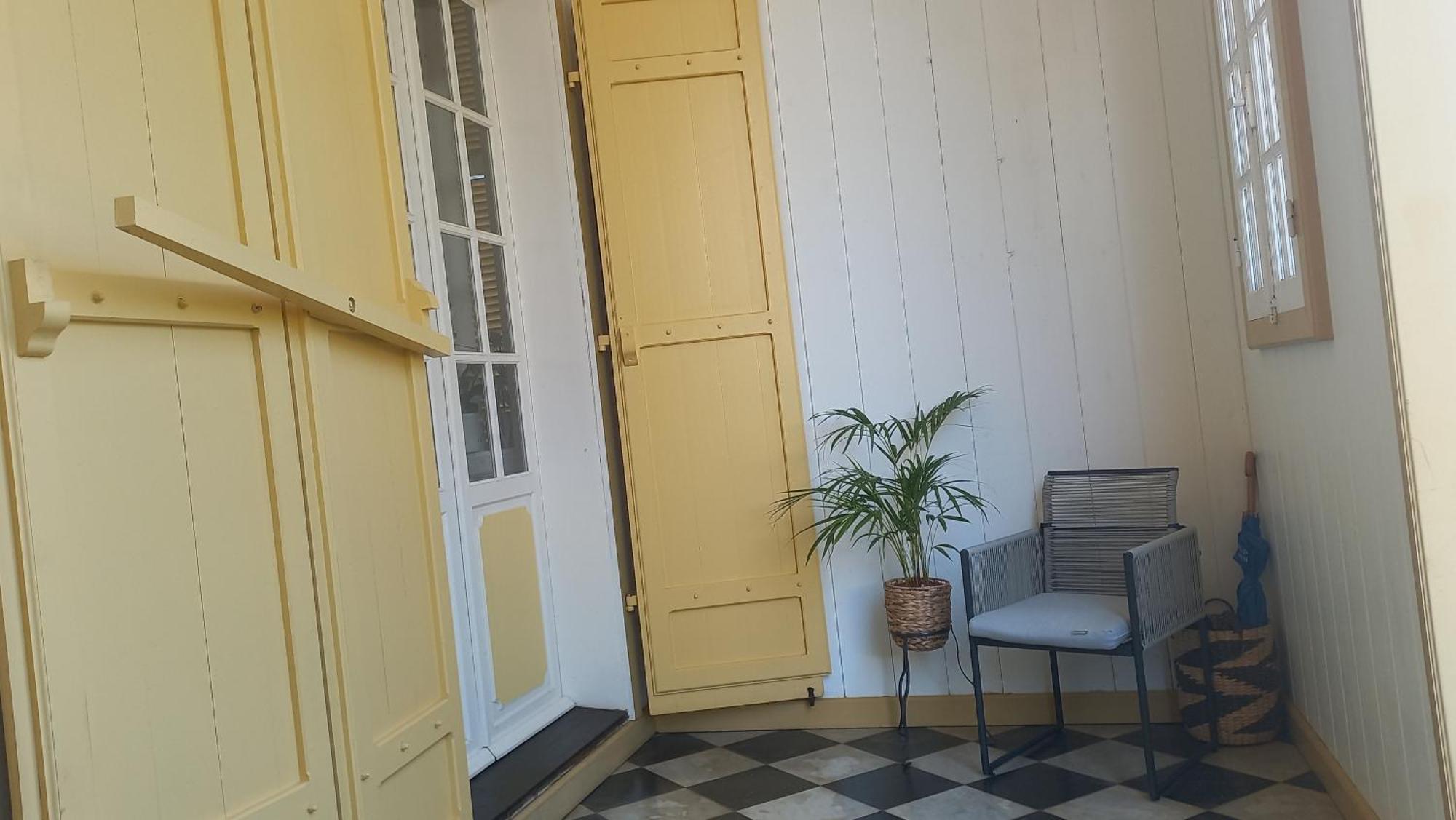 O Privilege Villa D'Exception En Centre-Ville De St-Pierre 圣皮埃尔 外观 照片
